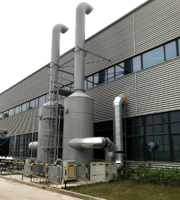 Xử lý khói mùi máy sản xuất nhựa plastic Deli - KCN Yên Phong